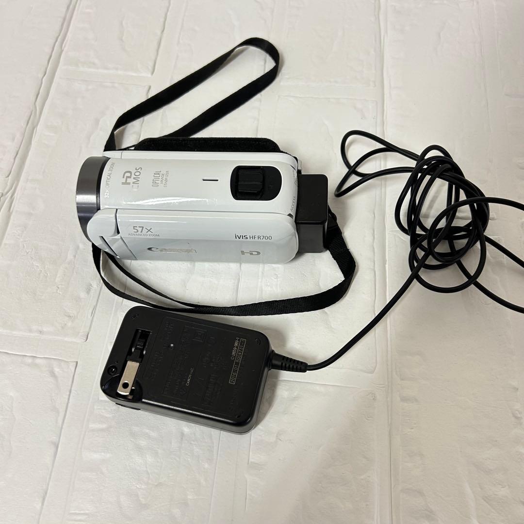 Canon Video Cameras Ivis Hf R700
