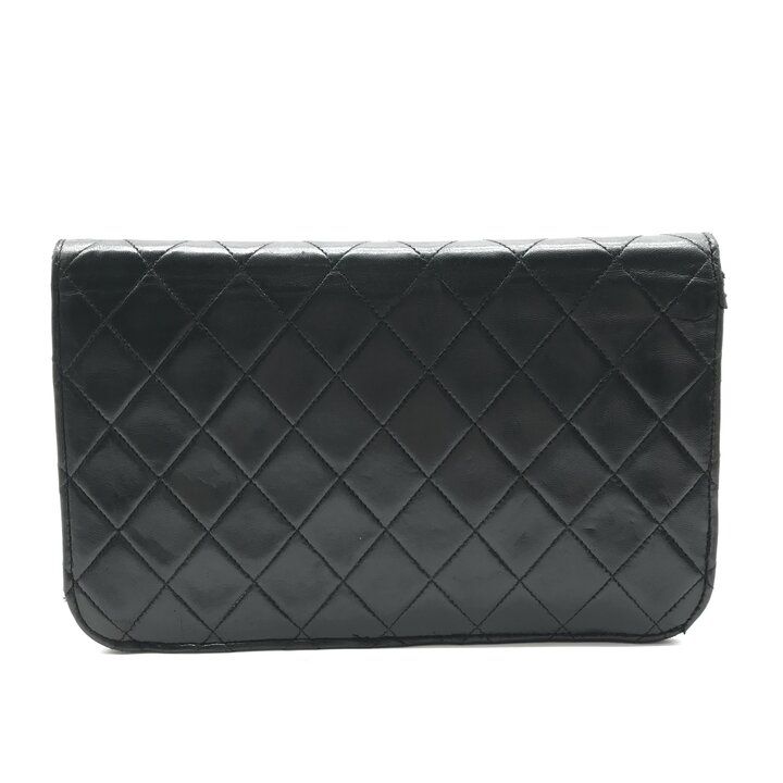 Chanel Messenger Bag R1703