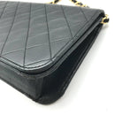 Chanel Messenger Bag R1703