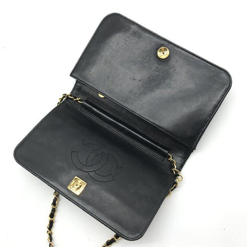 Chanel Messenger Bag R1703