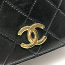 Chanel Messenger Bag R1703