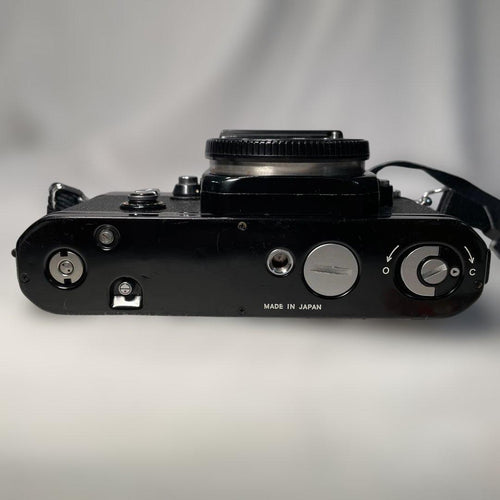 Nikon Slr Camera (Film) F2