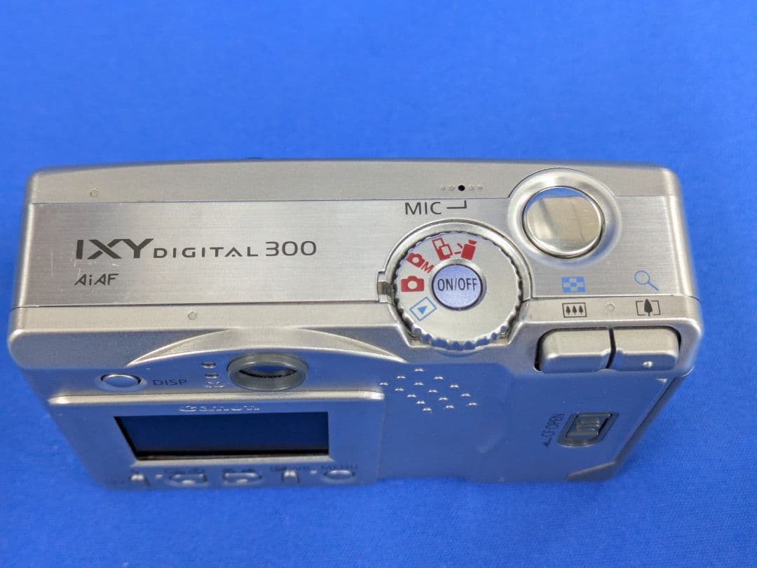Compact Digital Cameras Canon Ixy 300 Cf