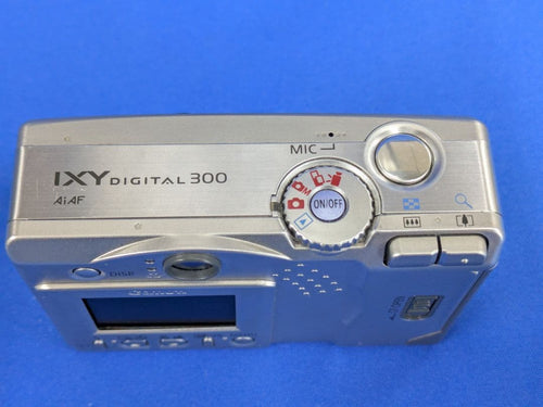 Compact Digital Cameras Canon Ixy 300 Cf