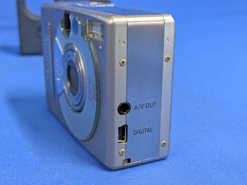 Compact Digital Cameras Canon Ixy 300 Cf