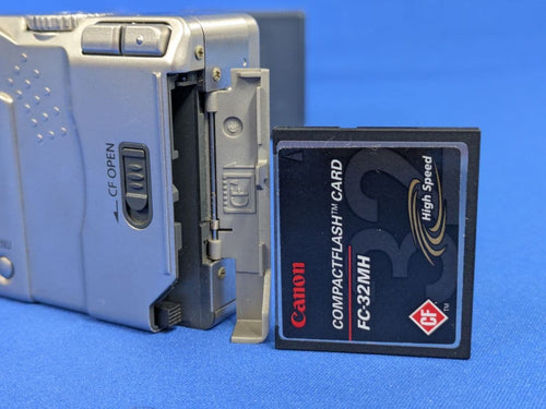 Compact Digital Cameras Canon Ixy 300 Cf