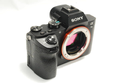 Sony Mirrorless Interchangeable Lips 7 Ii Ilce-7M2 R204