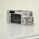 Fujifilm Compact Digital Cameras Finepix F700