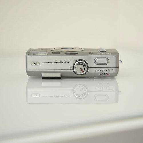Fujifilm Compact Digital Cameras Finepix F700