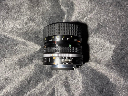 Nikon Zoom Lenses Zoom-Nikkor 35-70Mm F3.3-4.5