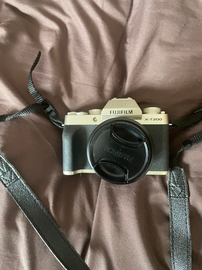 Fujifilm Mirrorless Interchangeable Lens Cameras X-T200 15-45Mm