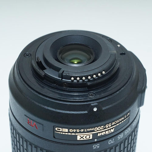 Nikon Zoom Lenses Af-S 55-200Mm F/4-5.6G Ed Vr