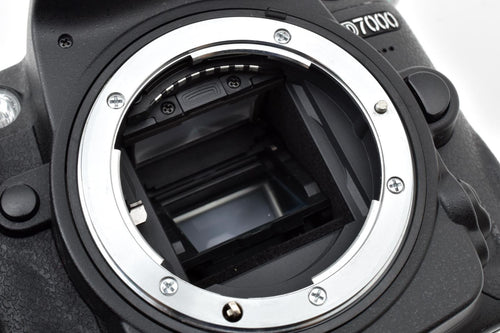 Nikon Digital Slr 24093 D7000 #2284