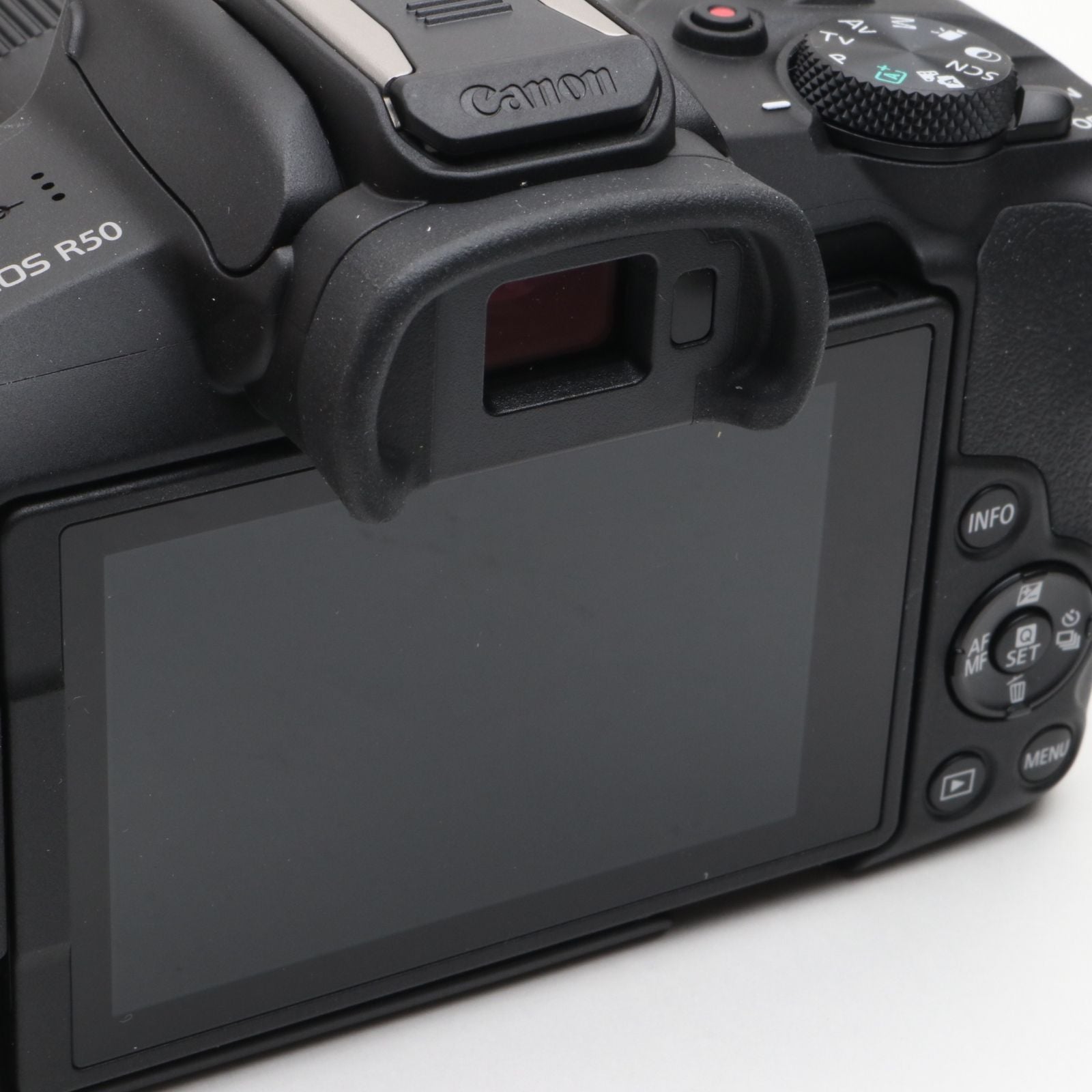 Canon Mirrorless Interchangeable Lips Eos R50 (Rf-S18-45) /Aps-C/ 375G