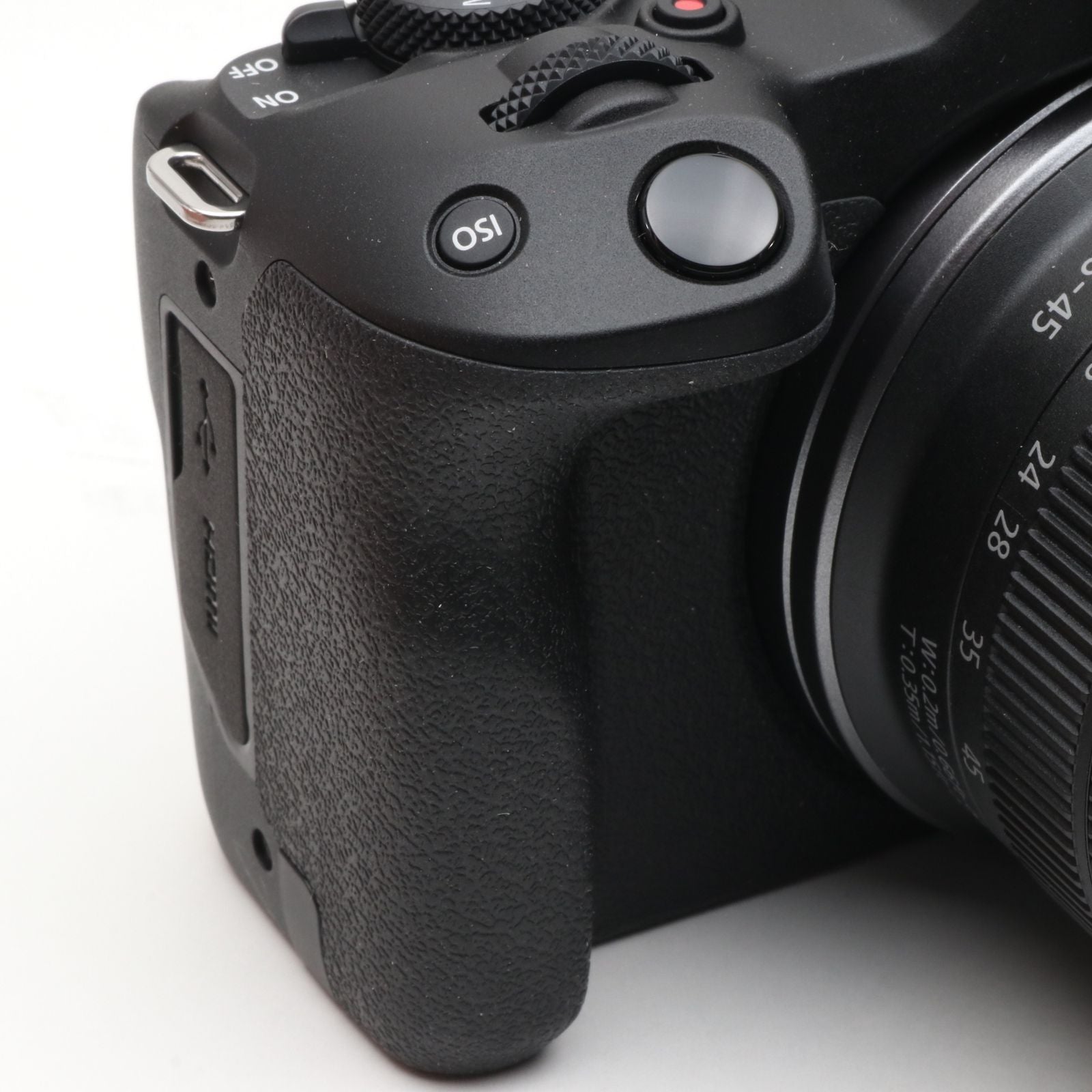 Canon Mirrorless Interchangeable Lips Eos R50 (Rf-S18-45) /Aps-C/ 375G