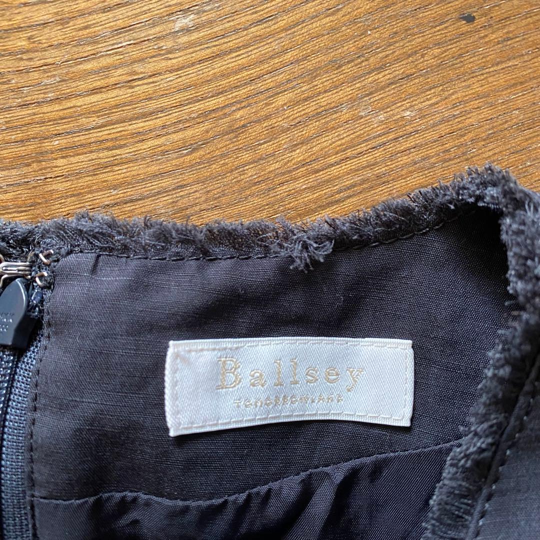 Ballsey Short-Sleeve