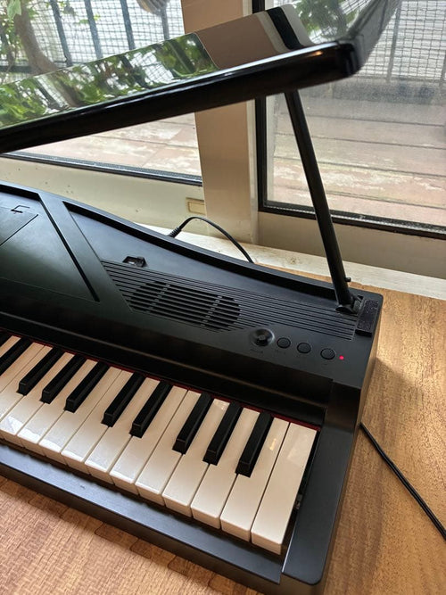 Korg Keyboards Digital Pianos