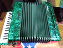 Yamaha Accordions A-32B 32