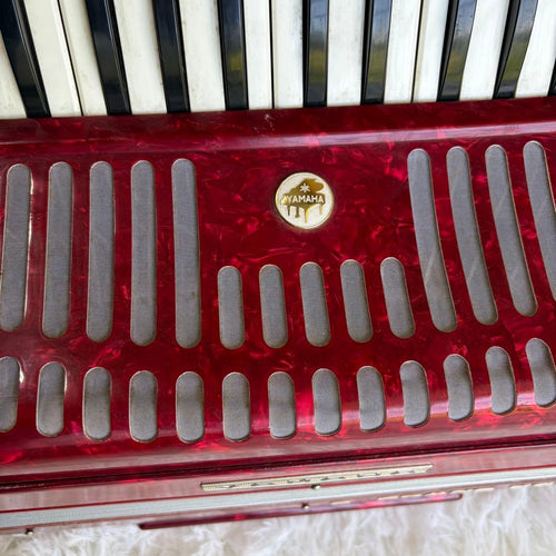 Yamaha Accordions S-32 32