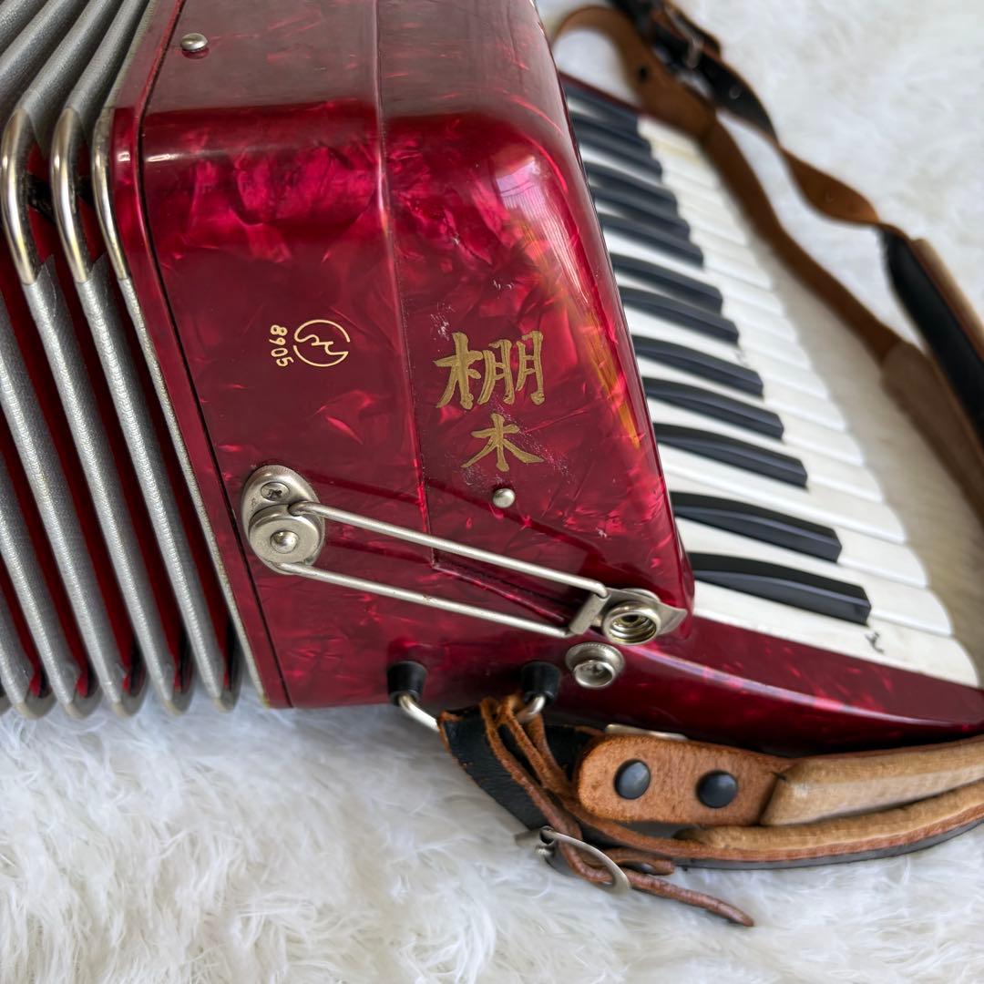 Yamaha Accordions S-32 32