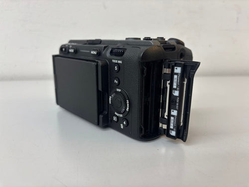 Sony Video Cameras Fx30 (Np-Fz100 2 Bc-Zd1