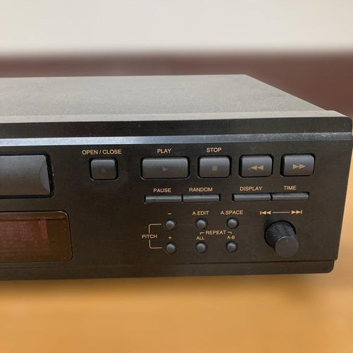 Denon Cd Sacd Players 686 Dcd-755