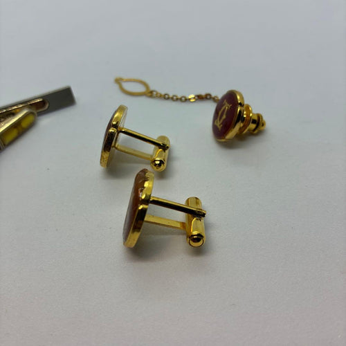 Cufflinks