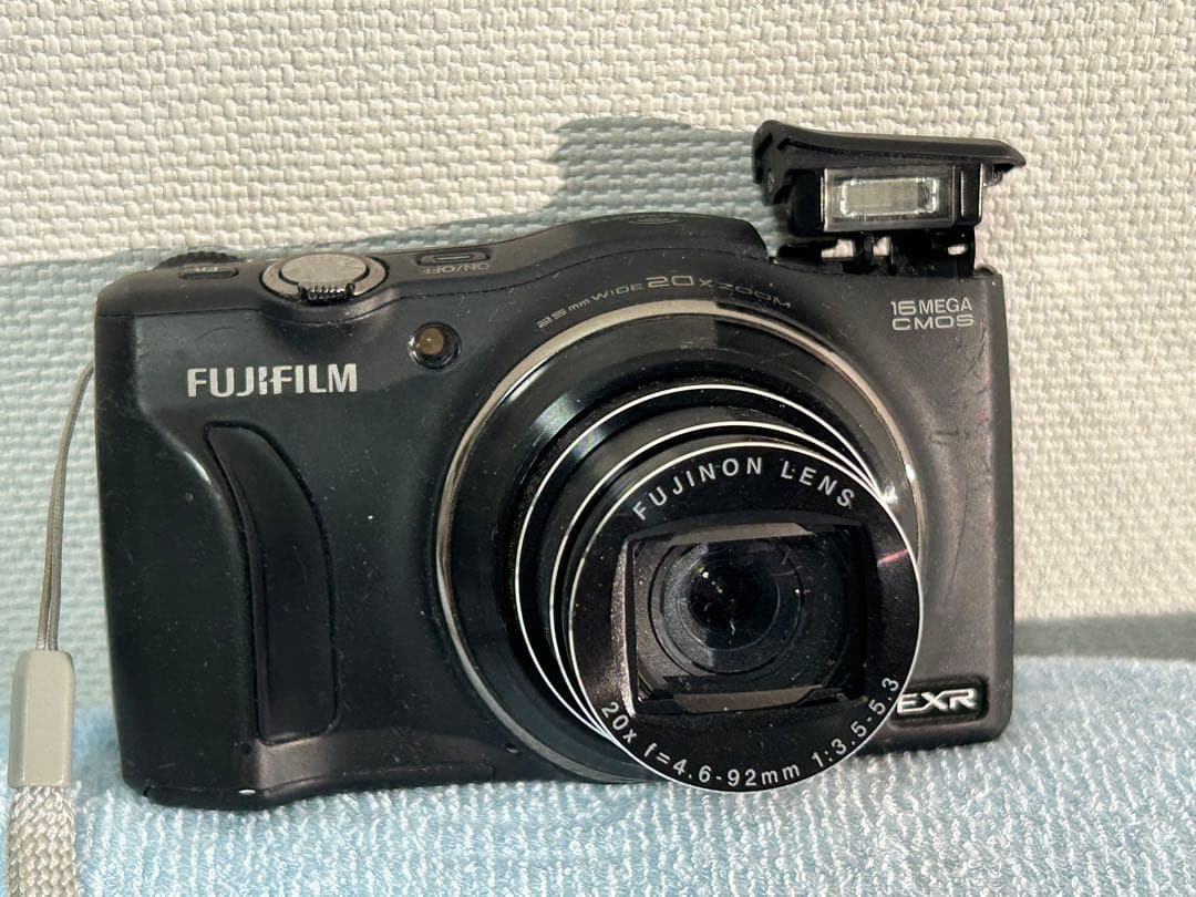 Compact Digital Cameras Fujifilm Finepix F800Exr