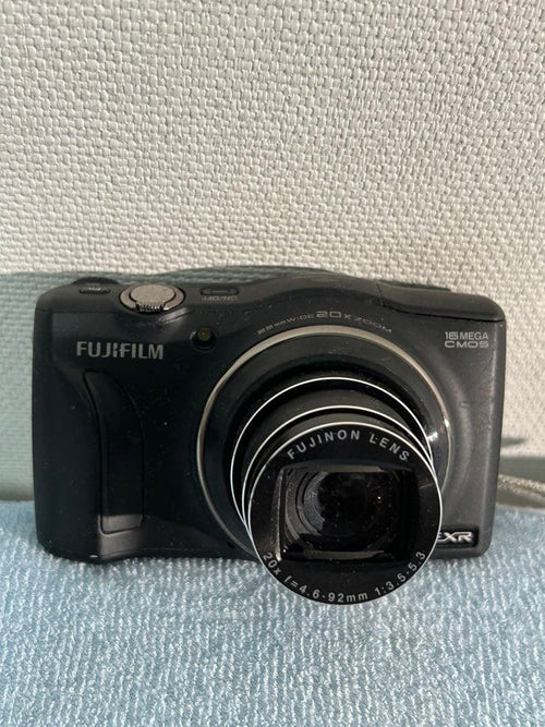 Compact Digital Cameras Fujifilm Finepix F800Exr