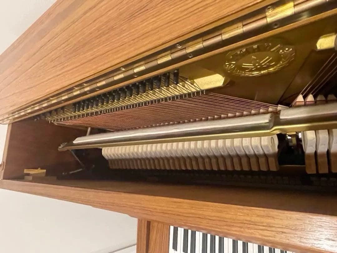 Yamaha Upright Pianos