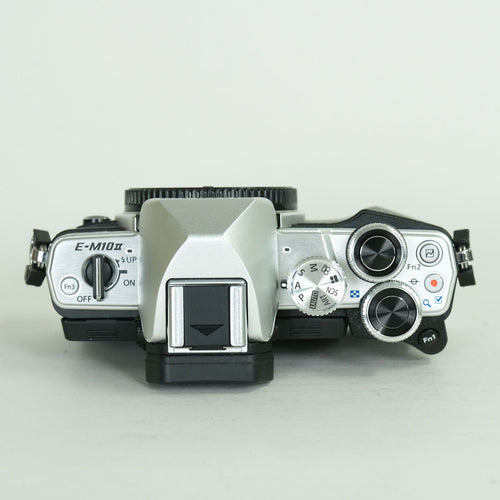 Olympus Mirrorless Interchangeable Lips 3,540 Om-D E-M10 Mark Ii