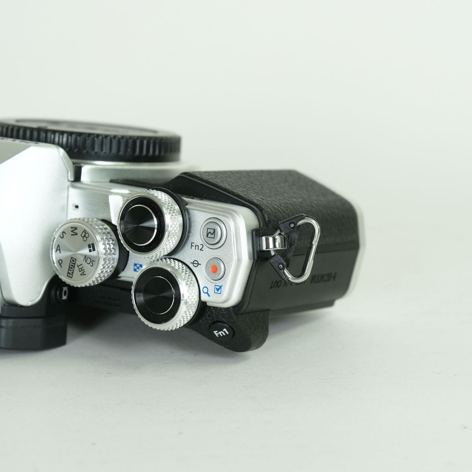 Olympus Mirrorless Interchangeable Lips 3,540 Om-D E-M10 Mark Ii