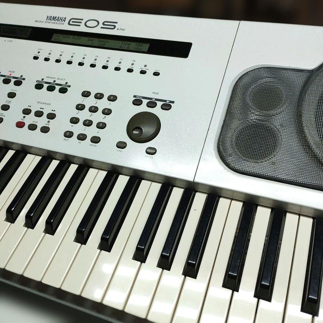 Yamaha Others Eos B700
