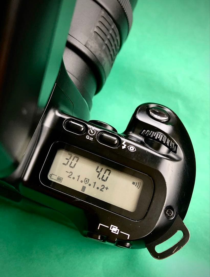 Canon Slr Camera (Film) Eos Kiss