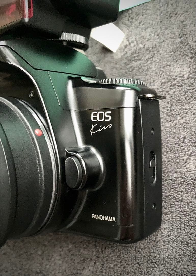 Canon Slr Camera (Film) Eos Kiss
