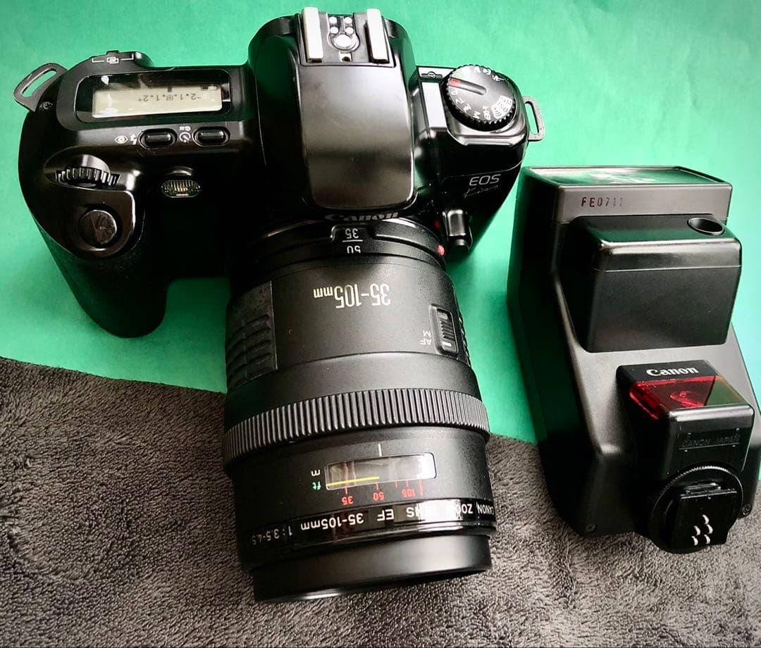 Canon Slr Camera (Film) Eos Kiss