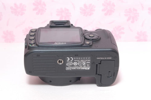 Canon Digital Slrs Nikon D40