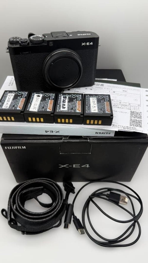 Fujifilm Mirrorless Interchangeable Lips X-E4