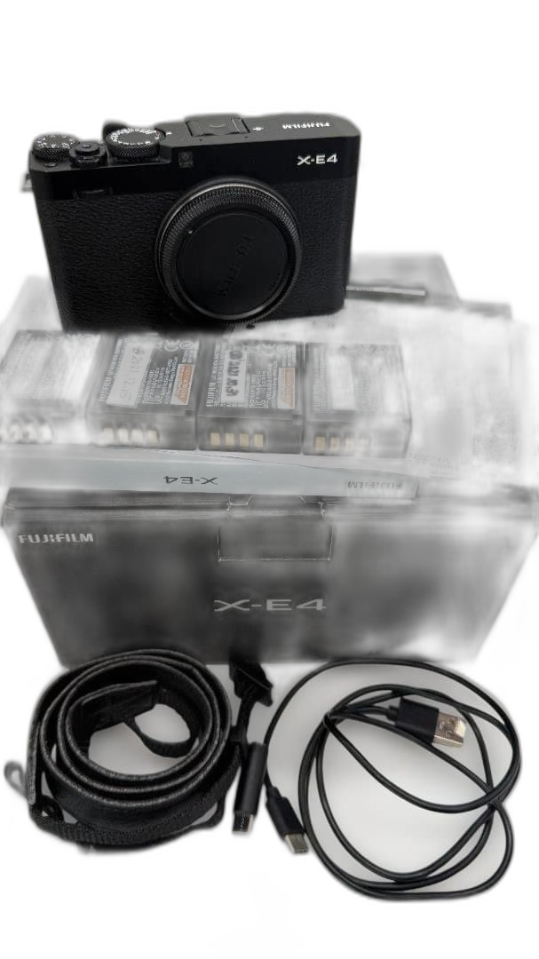 Fujifilm Mirrorless Interchangeable Lips X-E4