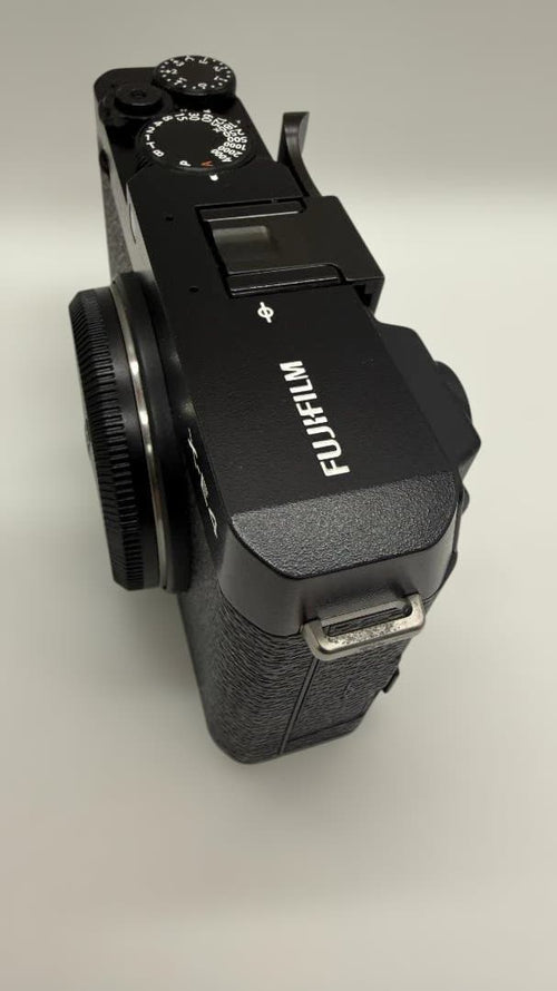 Fujifilm Mirrorless Interchangeable Lips X-E4