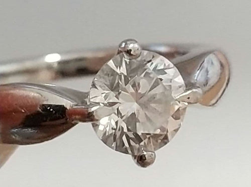 Bvlgari Rings 0.7Ct E