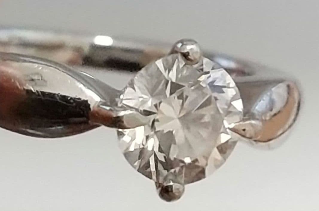 Bvlgari Rings 0.7Ct E