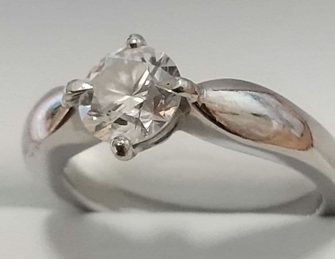 Bvlgari Rings 0.7Ct E