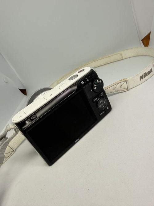 Nikon Compact Digital Camera 1 J2 Nikkor 10-30Mm