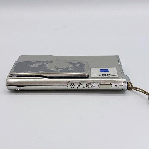 Sony Compact Digital Camera Cyber-Shot Dsc-T7