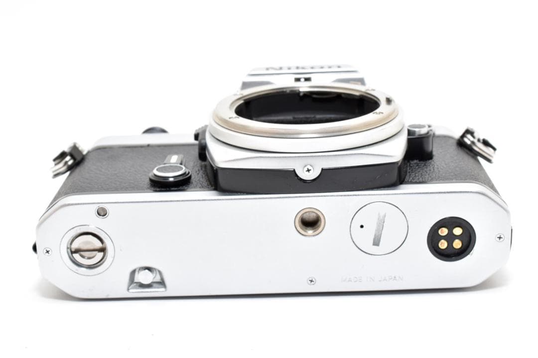 Nikon Slr Camera (Film) Fe H254