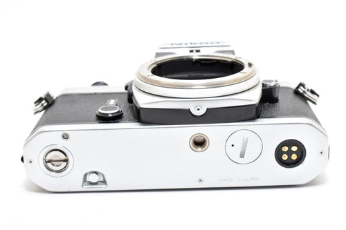 Nikon Slr Camera (Film) Fe H254