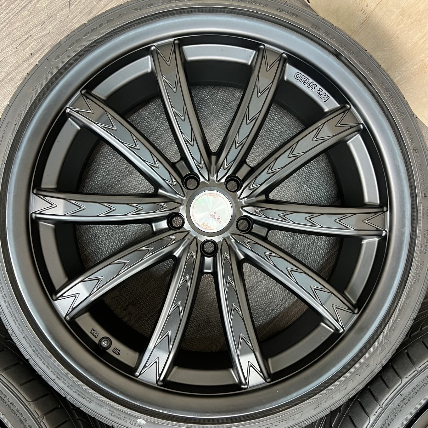 M'Z Speed 19 Inches Goodyear 225/35R19 #184S40426