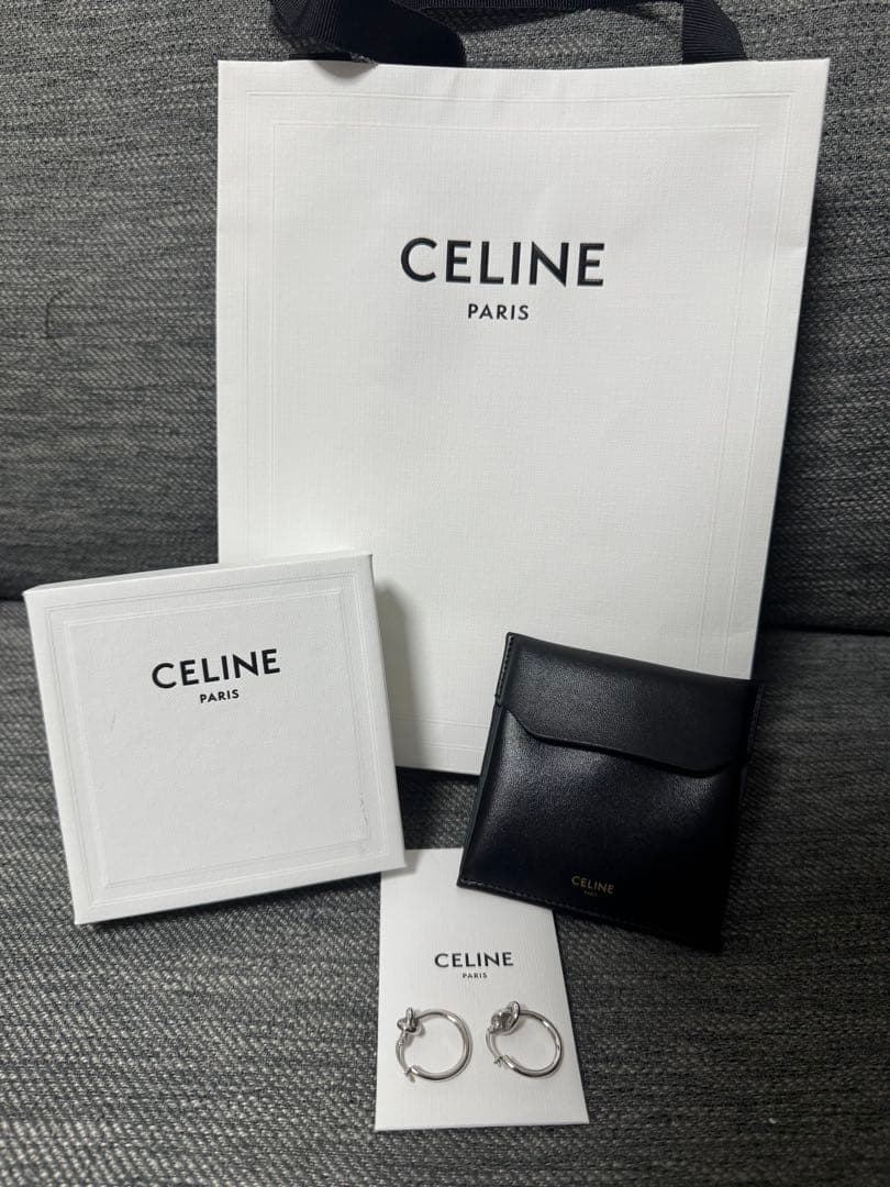 Celine Earrings (Pairs)