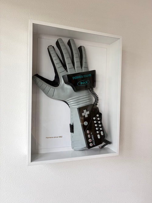Decorative Objects Power Glove Diy
